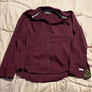 💋5/$25💋 Express Burgundy Essential Shirt